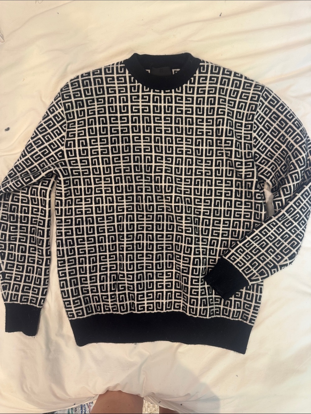 Black & White Geometric Crewneck Sweater - women